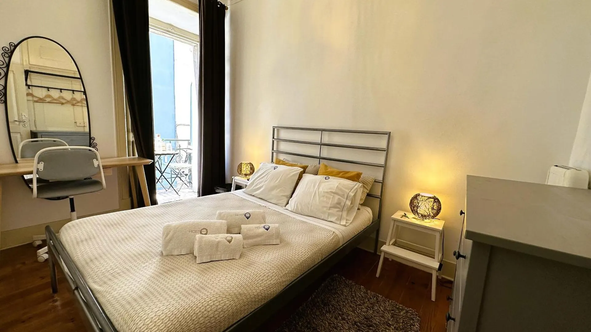 *** Guest house Estrela Charming Rooms Lisbon Portugal