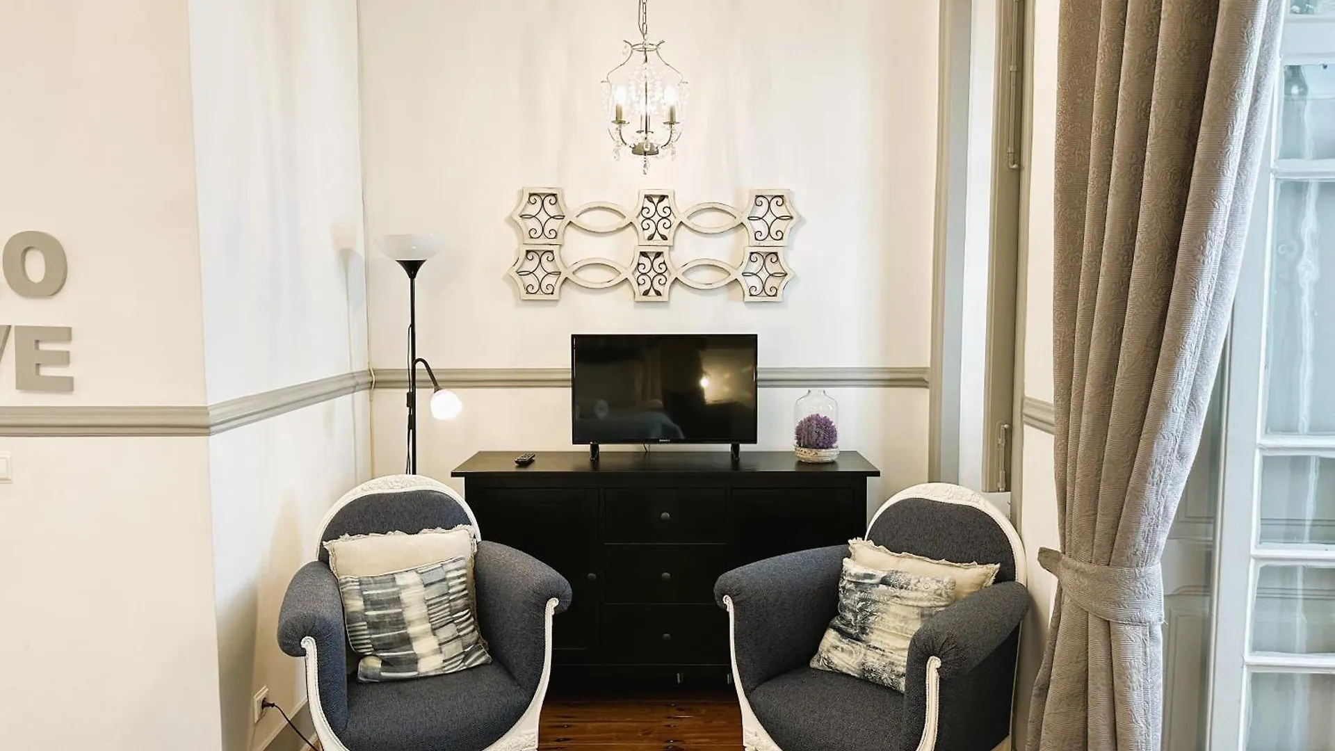 Estrela Charming Rooms Lisbon 3*,  Portugal